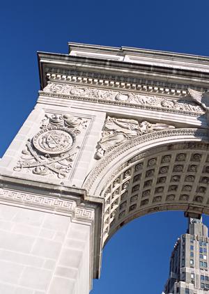 山梨県甲府市に位置する東横INN甲府駅南口2の魅力と詳細情報